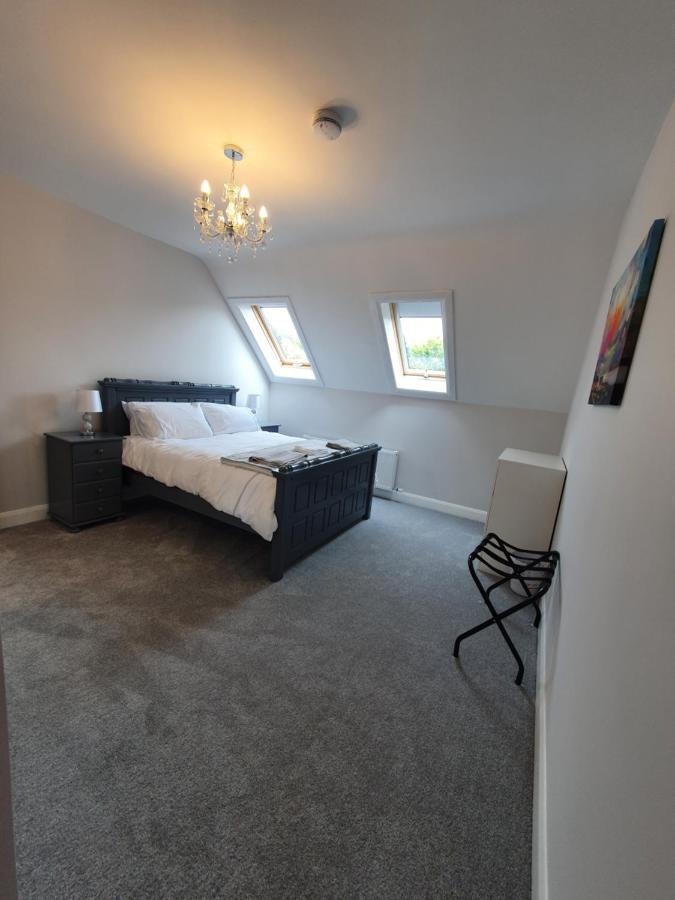N0 2 Greystones Clock Tower Lodge Leap Екстер'єр фото