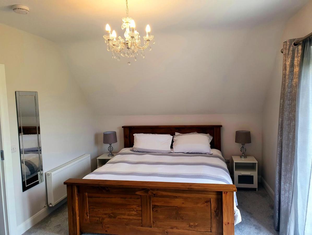 N0 2 Greystones Clock Tower Lodge Leap Екстер'єр фото