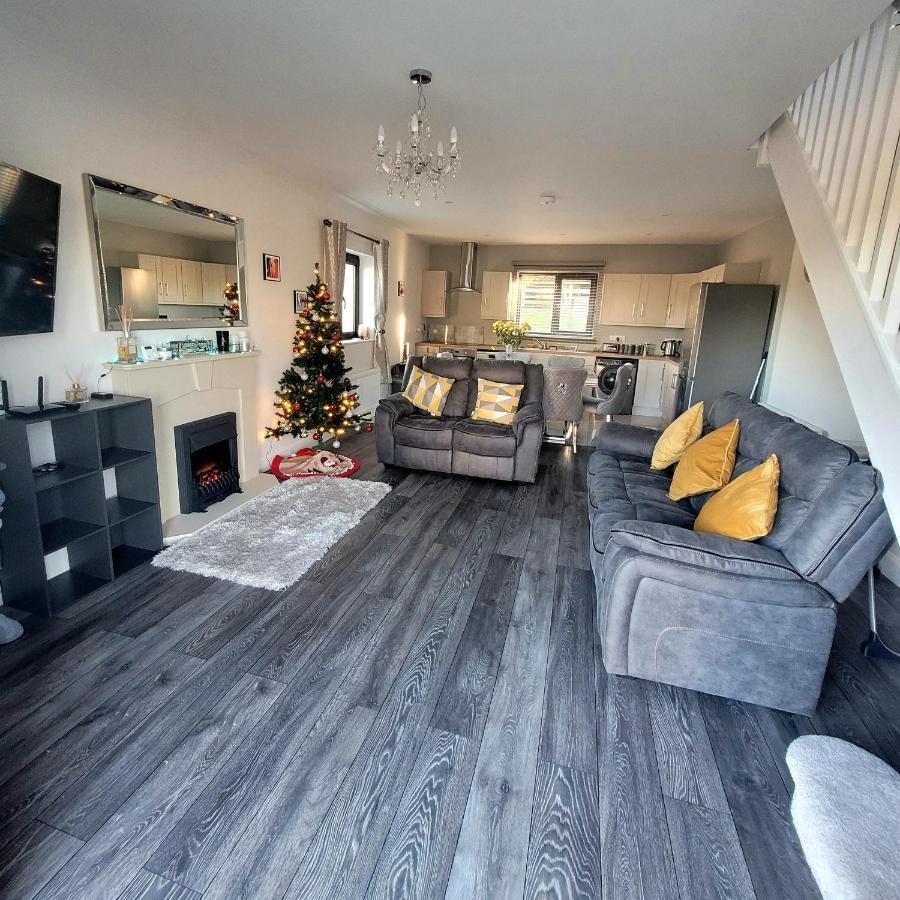 N0 2 Greystones Clock Tower Lodge Leap Екстер'єр фото